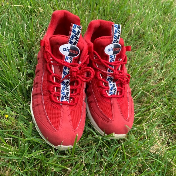 COPY - nike air maxes - Picture 4 of 6